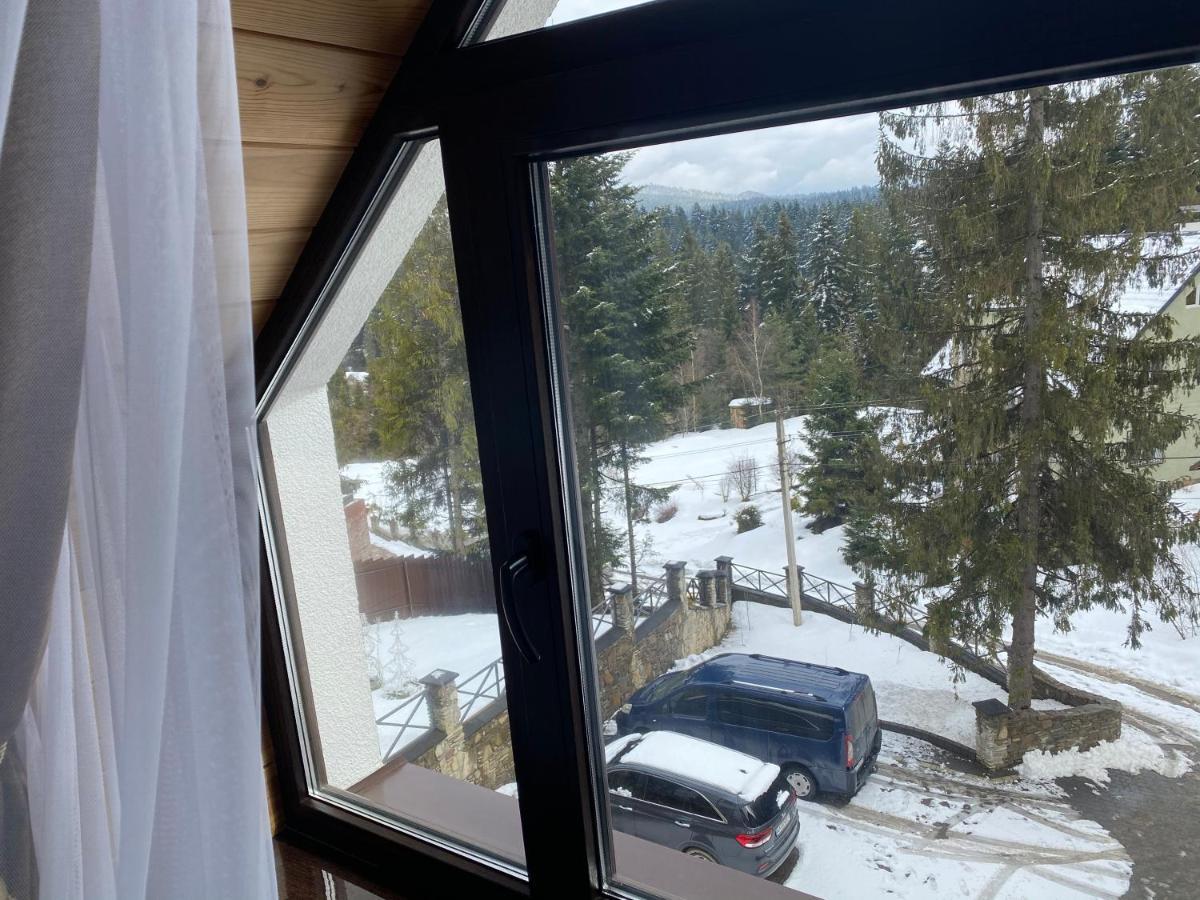 Skhidnytsia Феєрія Лісуアパートホテル エクステリア 写真